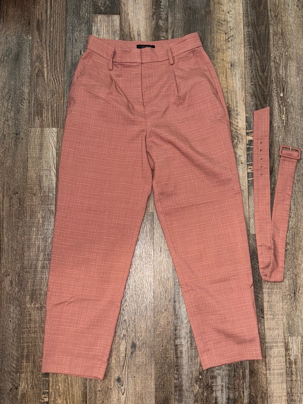 ann taylor size 2 High-Rise Pink Plaid Tailored Pants with Belt